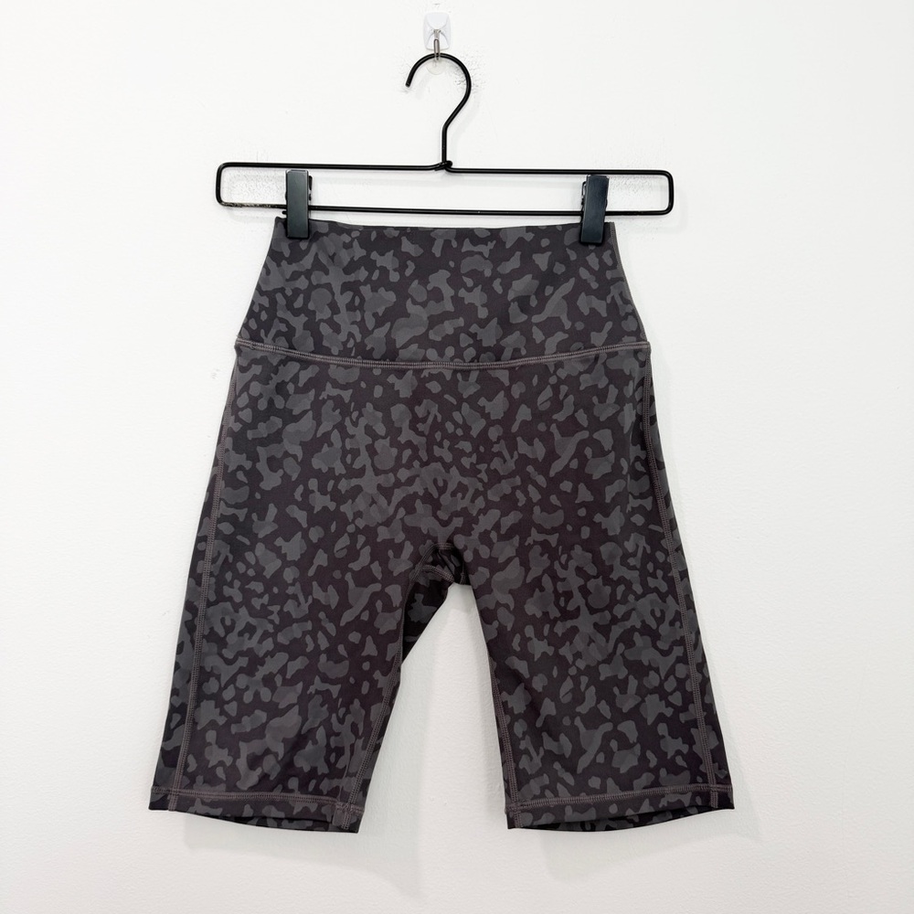 BuffBunny Harley Bike Shorts In Gray Animal Print Size Small - Picture 2 of 6